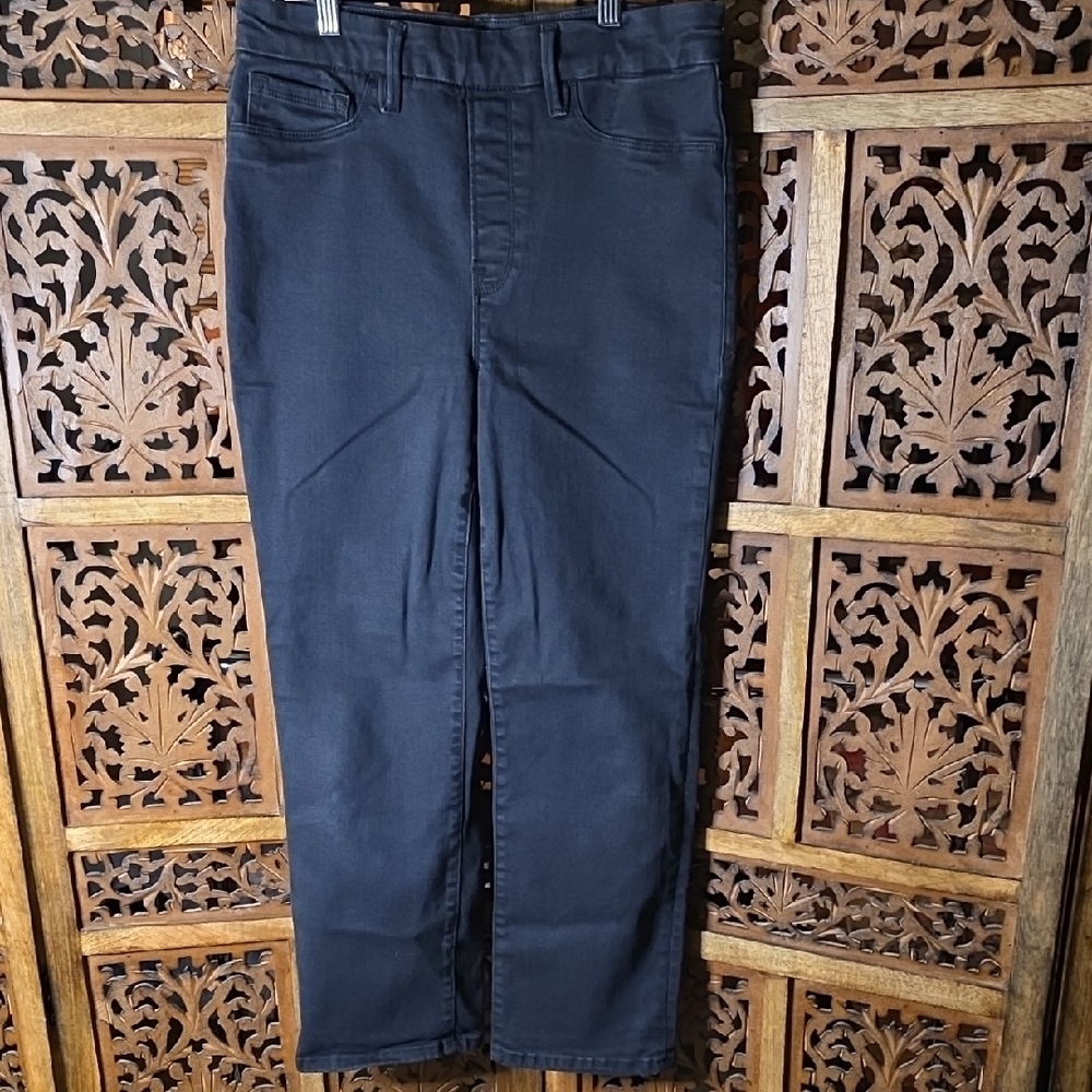 Good American Dark Denim Pull Up Jeans